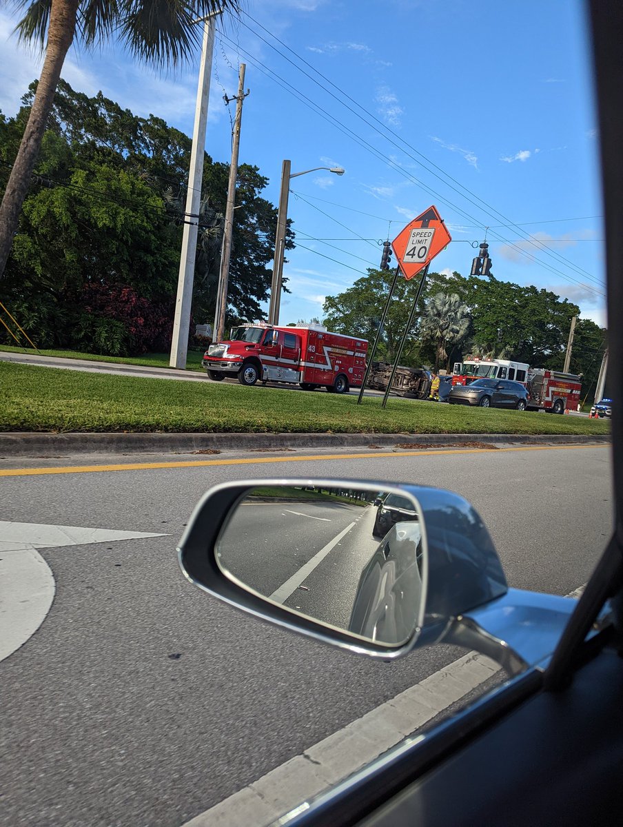 Teslamojo's tweet image. #HumanPilot