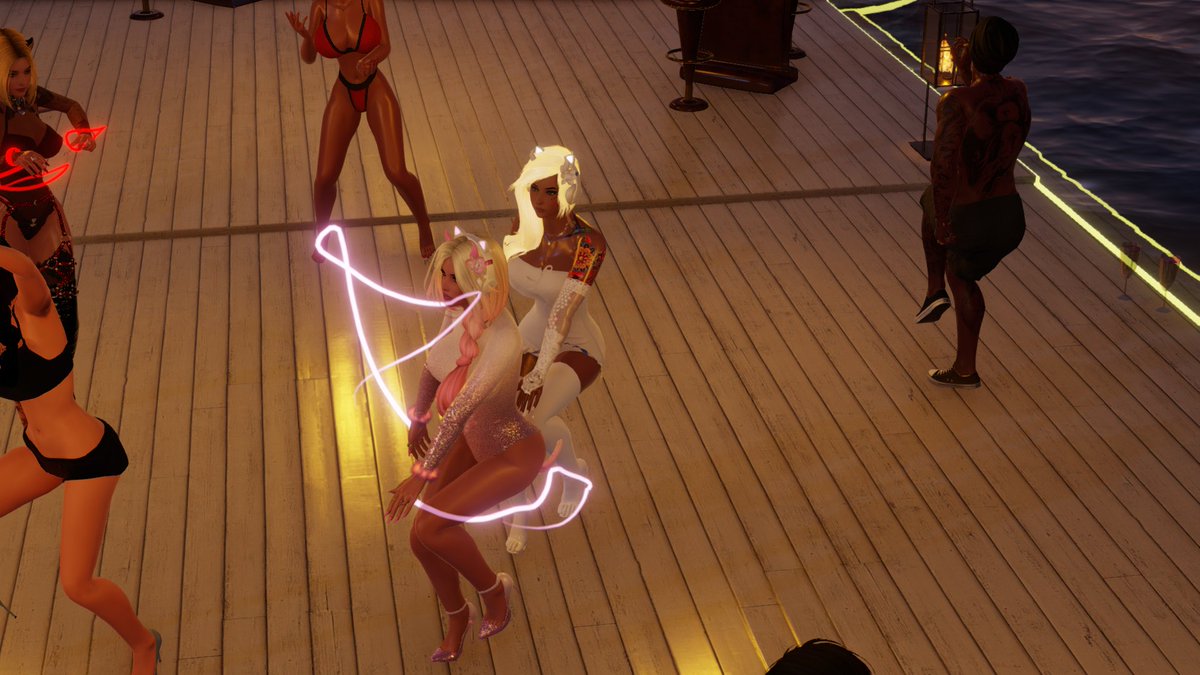 gis_ness's tweet photo. #Devilsitch #Gisele #Dance #Loft #sea #Itch_ness #Devils_gis https://t.co/F4Po06sJoI