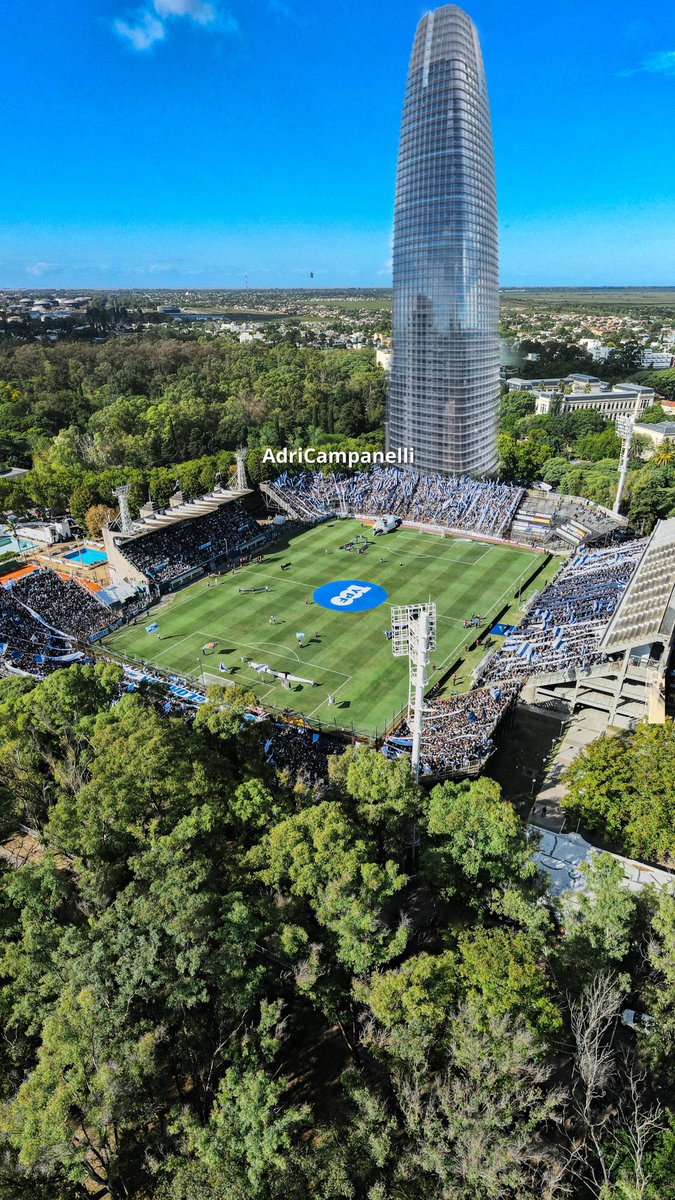 - Que harías si fueras millonario? A que lugar del mundo te irías a vivir?
- 😏