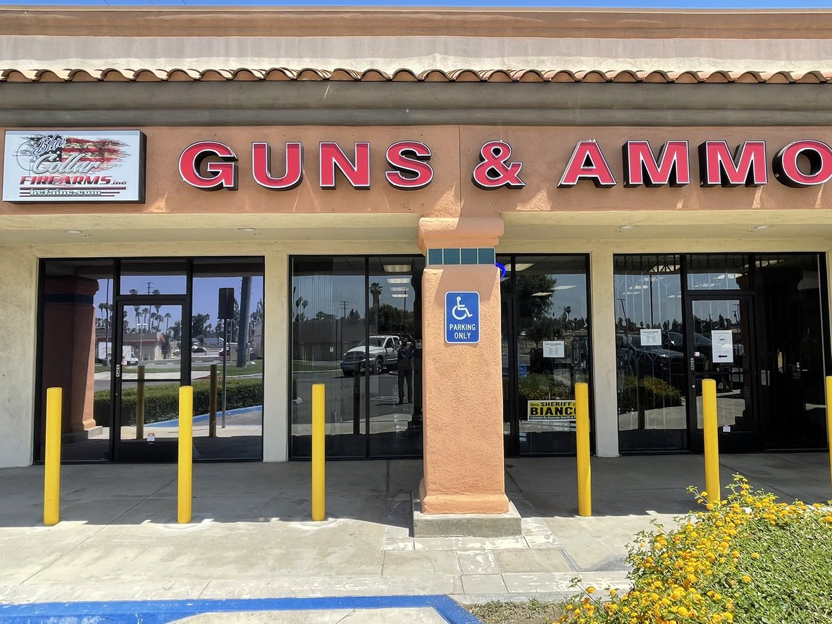 EchevarriaFor's tweet photo. SMALL BUSINESS of the WEEK. Please support your COLTON small businesses. We have a new store in our neighborhood that offers personal protection and safety equipment. Come visit Blue Collar Firearms showroom located at 1270 E Washington St, Colton CA 92324
#ShopColtonToHelpColton https://t.co/8OFdI4cNPK