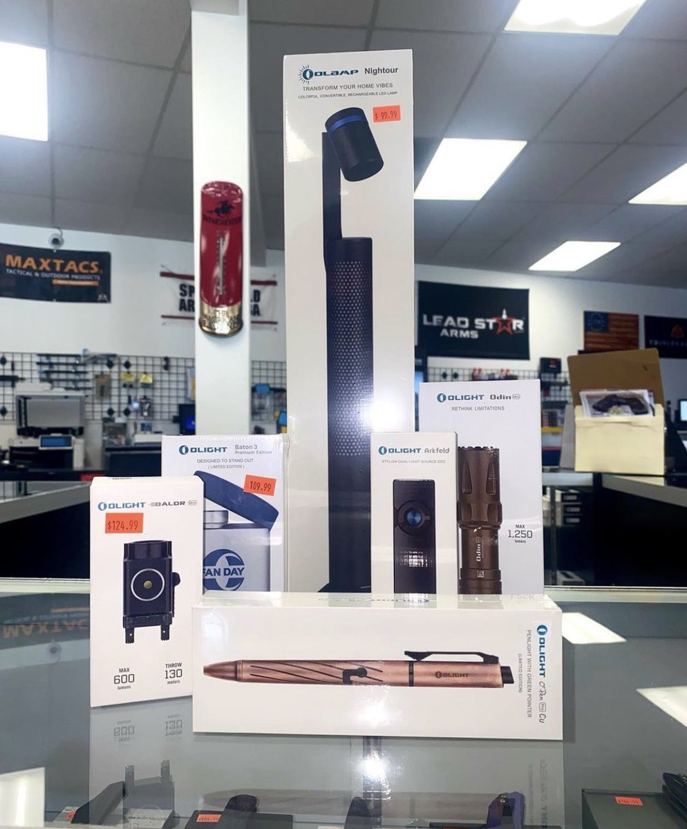 EchevarriaFor's tweet photo. SMALL BUSINESS of the WEEK. Please support your COLTON small businesses. We have a new store in our neighborhood that offers personal protection and safety equipment. Come visit Blue Collar Firearms showroom located at 1270 E Washington St, Colton CA 92324
#ShopColtonToHelpColton https://t.co/8OFdI4cNPK