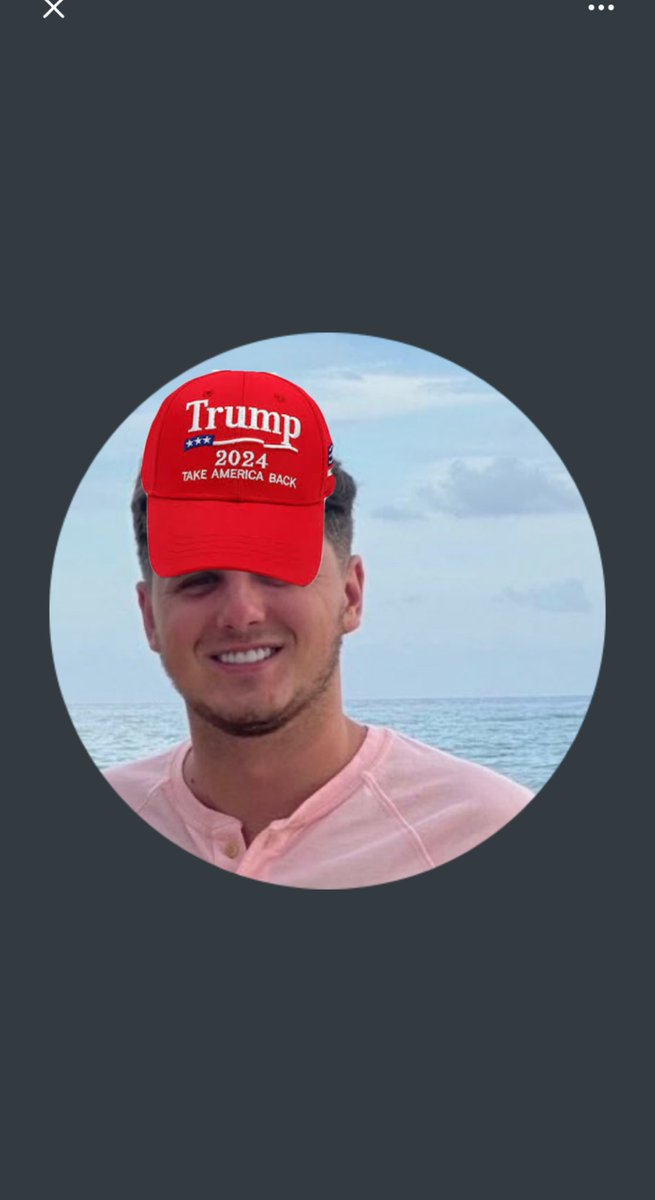 og_perc's tweet photo. @KokjohnKyle @zoomiezap @MeggsMuldoon @M_HockeyFan8 @NickAdamsinUSA Looks like it fits well https://t.co/dH0KguBJeB