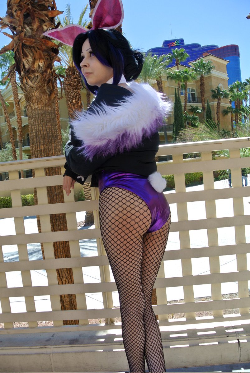 KadaverCosplay's tweet photo. 🦋New🦋 Shinobu content is coming! #demonslayer #shinobu #shinobukocho
#shinobucosplay #cosplay
#cosplayer #kimetsunoyaiba
#kimetsucasino #fanart #doujin #insectpillar #anime #manga #bunnygirl #playboybunny
Fanart: nskrrie
Photo: @XCaminoArts
Cosplayer: @KadaverCosplay https://t.co/jEUCQ8ku4F