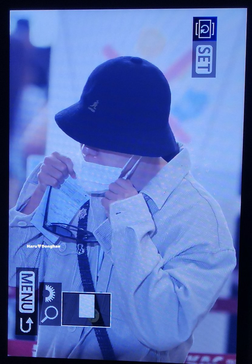 harudonghae's tweet photo. 220826  GMP 출국 ✈️

@donghae861015 
#동해  
#이동해
#donghae
#슈퍼주니어 https://t.co/UrVoKv5G7M