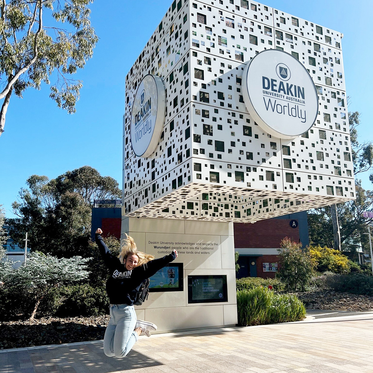 deakin-law-school-on-twitter-twitter