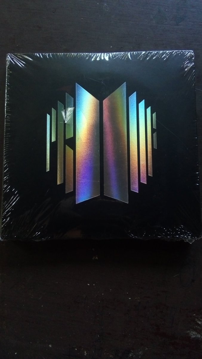 m0__onshine's tweet photo. IT'S HERE. After a failed delivery attempt yesterday, finally I received this album. THANK YOU so much @MACkimtaehyung  and @magical_seoul  . Thanks for assisting me in claiming my prize @MAClaimGA . God bless us all and stay safe. 😻 https://t.co/8pok0eViJD