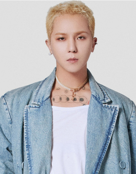 OnlyLookAtMino's tweet photo. [‼] Xsport News Article 📰"Today (26th), 'Seoul Vibe', three observation points"

MINO..add vitality to the film by showing a fresh charm with a new appearance.

OST..captivate the eyes and ears of viewers all over the world beyond Korea

▶️https://t.co/W79ljS6jdE

#MINO #송민호 https://t.co/DAqARu3ufT