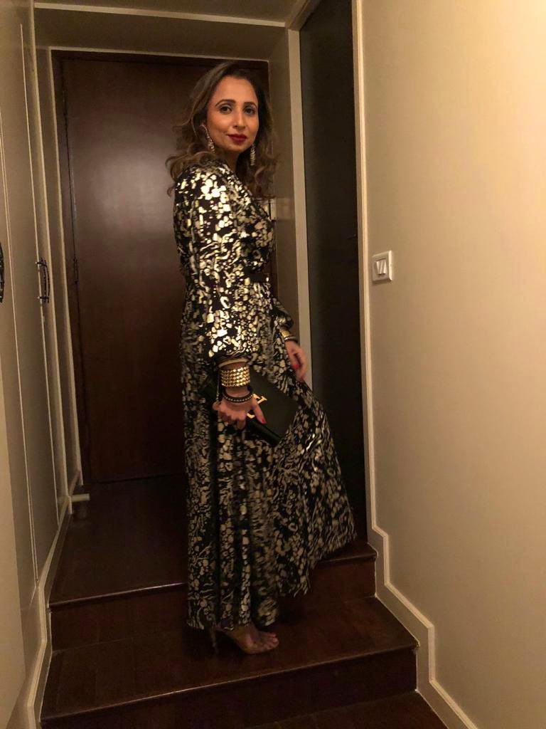 dhatribhatt's tweet photo. Keep it Sparking! ✨ https://t.co/aeTYHl1IXv