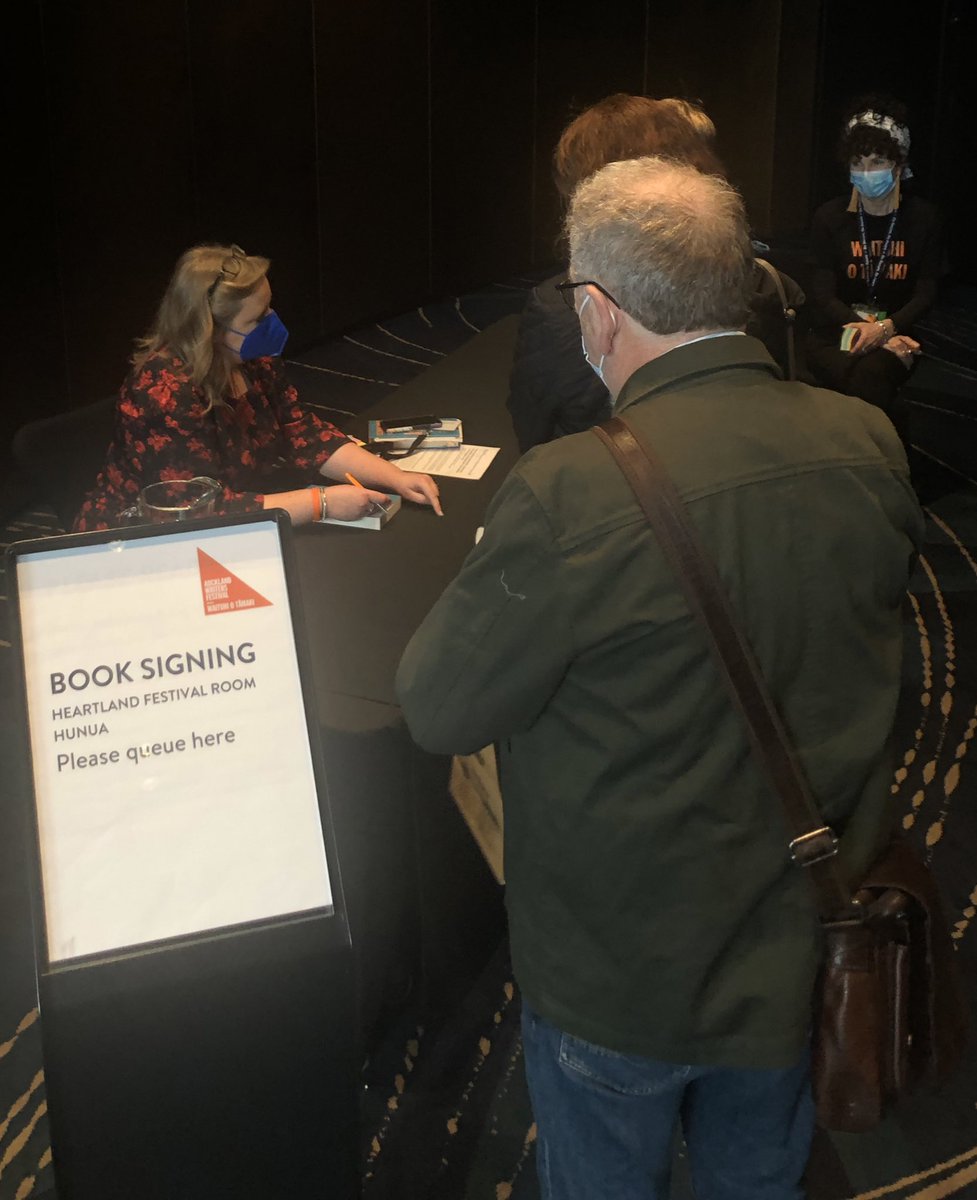 PeterRyanEire's tweet photo. Laurie doing a lot of book signing today at the Auckland Writers Festival. Congrats Laurie &amp; thanks for your friendship &amp; support for Team Ireland in Aotearoa New Zealand. @laurie_winkless #community https://t.co/nPIQQzumkn