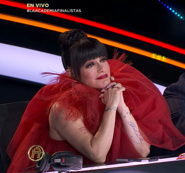 yakultraitor's tweet photo. Lolita Cortez, Ana barbara, Horacio, Gavito, Alexander acha, los maestros, la madrina, los de la producción, tv azteca, los marcianes y todos los que teníamos a Mar como favorita para ganar viendo como está triunfando afuera. 

MAR DEJAME IR https://t.co/mLZpZT55pR