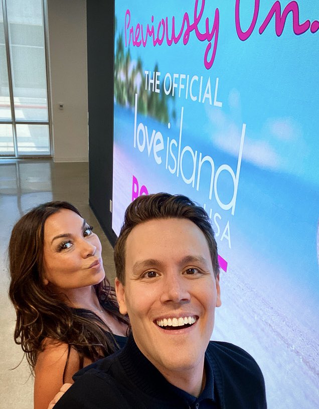 MATTHEWHOFFMAN1's tweet photo. @loveislandusa QUEEN and Casting Director extraordinaire Jodi Thomas is on tonight’s Preciously On… breaking down all the casting deets! If you ever wanted to be an Islander…..THIS is the ep for you! CLICK HERE: https://t.co/4ihzZNlwva https://t.co/Wcqdj8FP5i