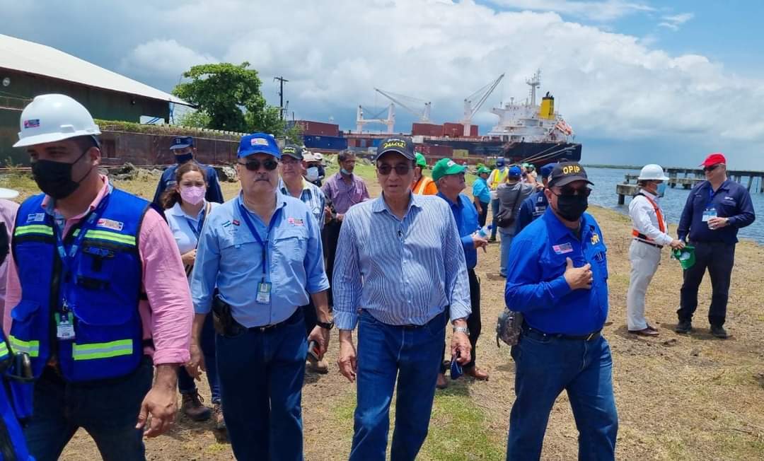 Nicaragua 

Puerto Corinto, dispondrá gracias a la gestión del Cmte Daniel Ortega, de  reforzamiento de terminales, bodega de patio y terminal granelera; Empresa Portuaria Nacional (EPN)  firma contrato para los trabajos iniciales

#UnidosEnVictorias 
#PatriaBenditayLibre