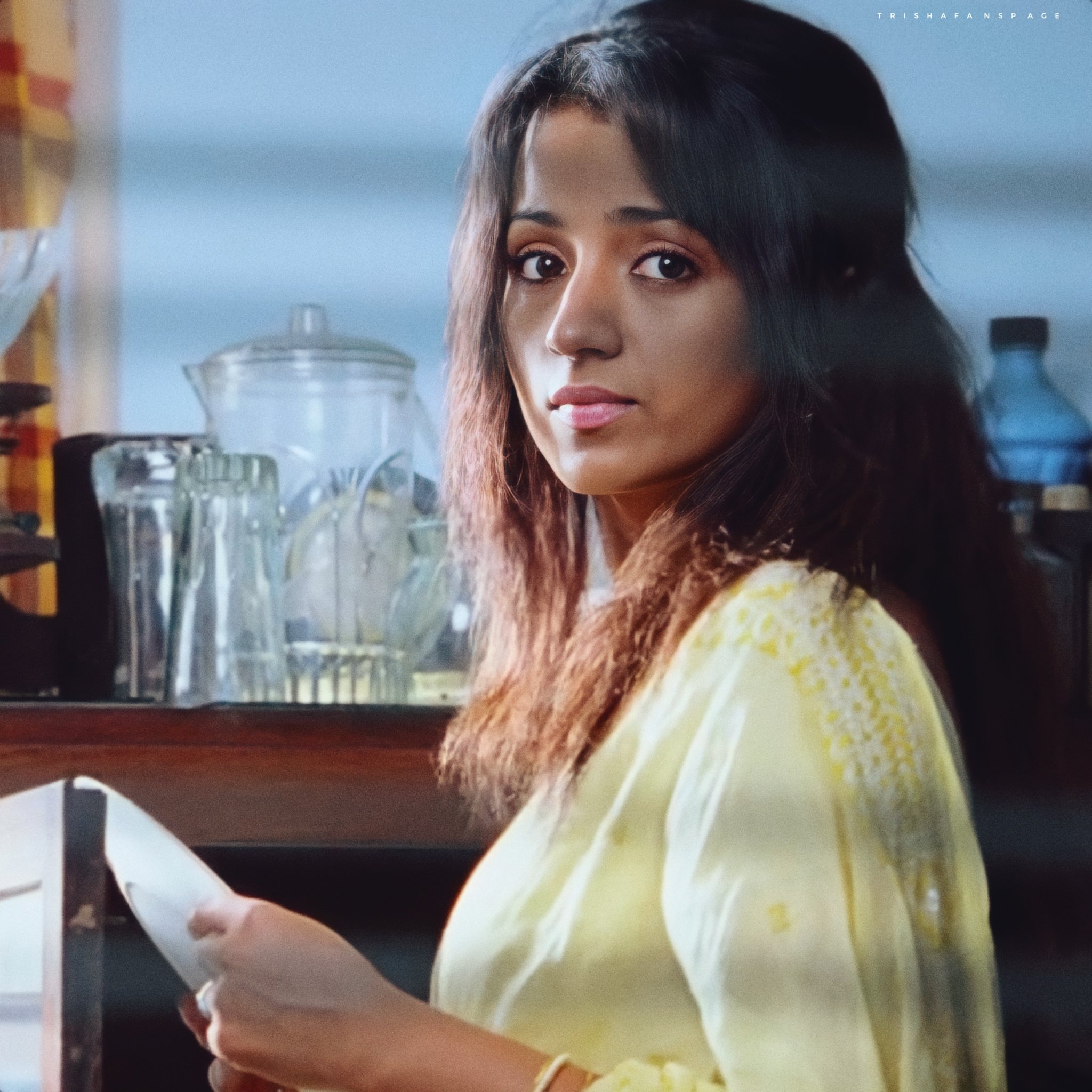 FbDuVG7aUAI1Mob?format=jpg&name=large