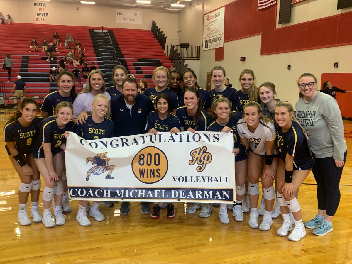 Congratulations to Coach Dearman on his 800th win today!