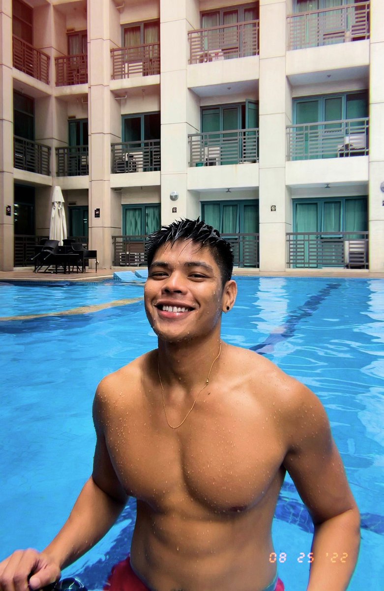 Hot Pinoy on Twitter "RT armanfferrer Just keep swimming."
