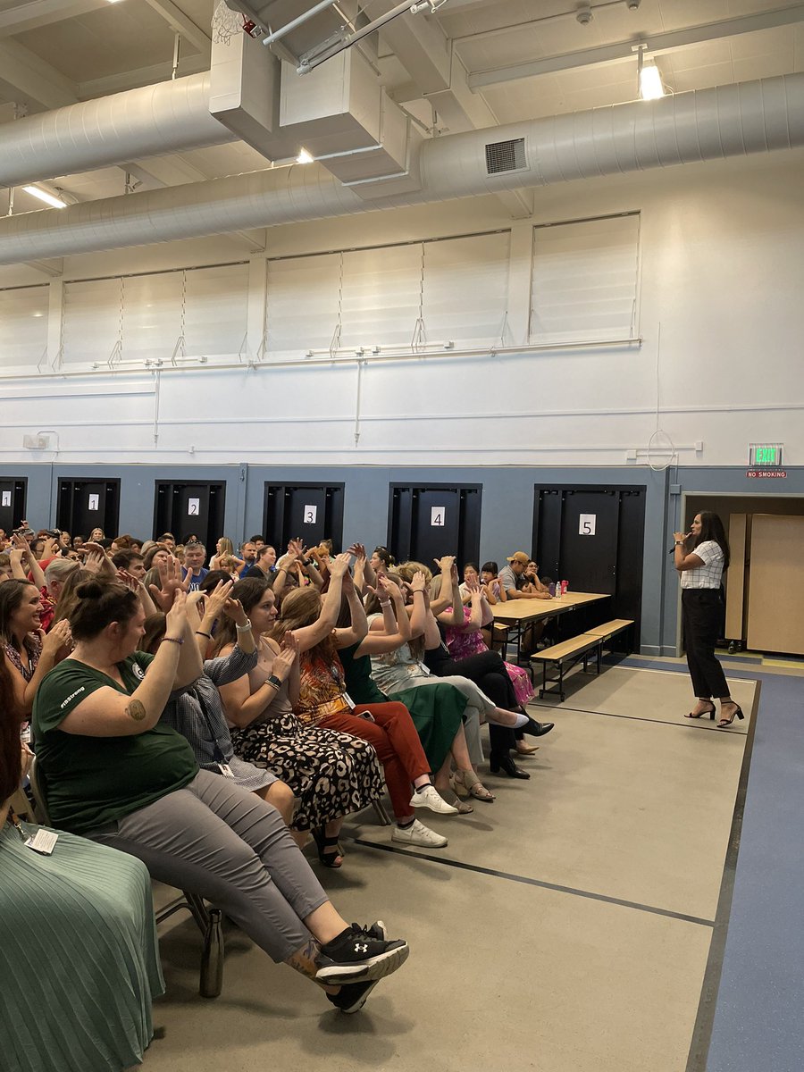 gis_charter's tweet photo. GIS Back to School Night was a success! Thank you to all Grizzlies for joining us this evening. Go Grizzlies! π»#grizzlystrong
#gcc_charters #LevelUpGIS https://t.co/2tQKJgg5pI