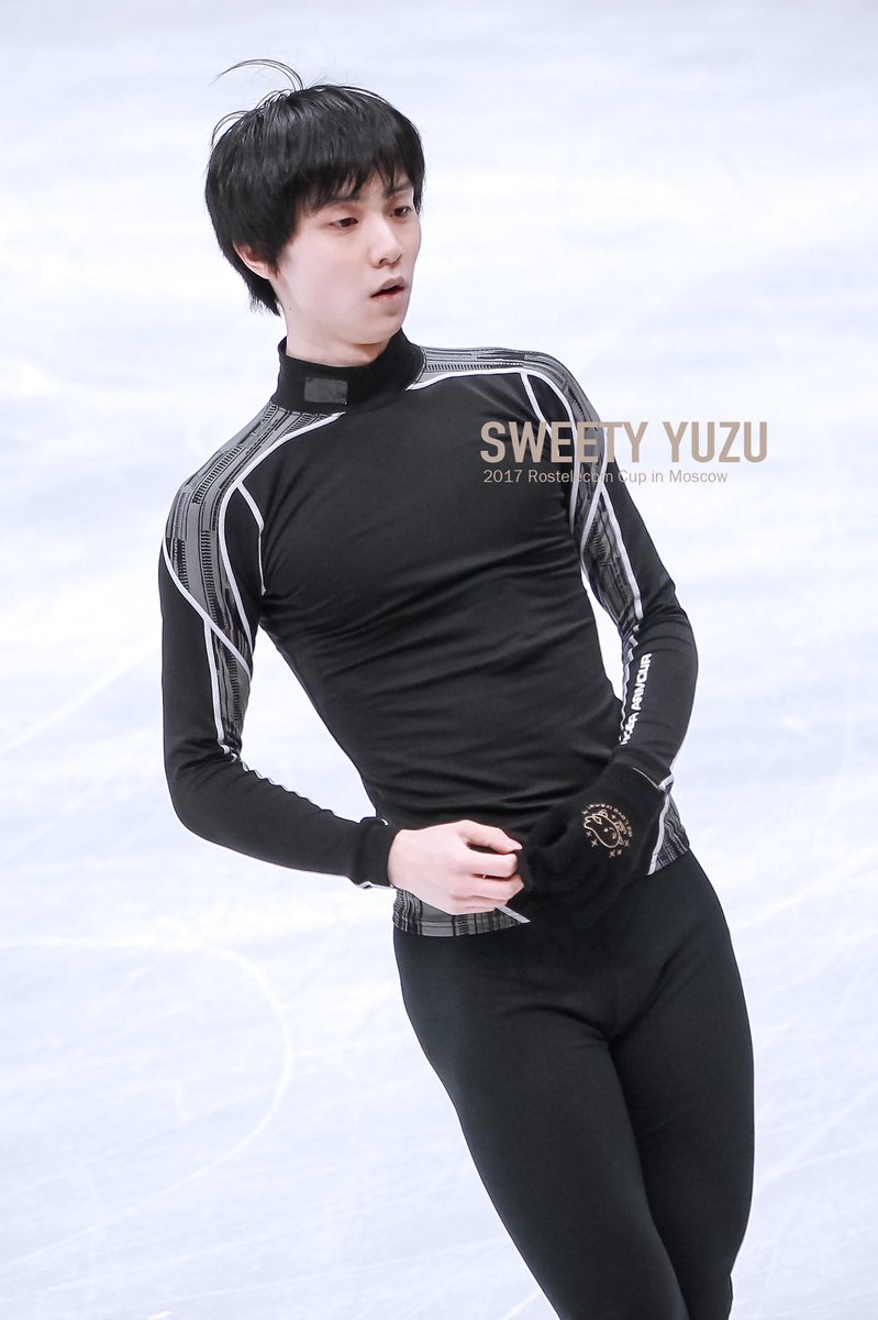 sweety_yuzu's tweet photo. #羽生結弦 
#羽生结弦 
#YuzuruHanyu𓃵 
#HANYUYUZURU𓃵 
#Rostelecomcup2017 https://t.co/NTGlL8rQ51