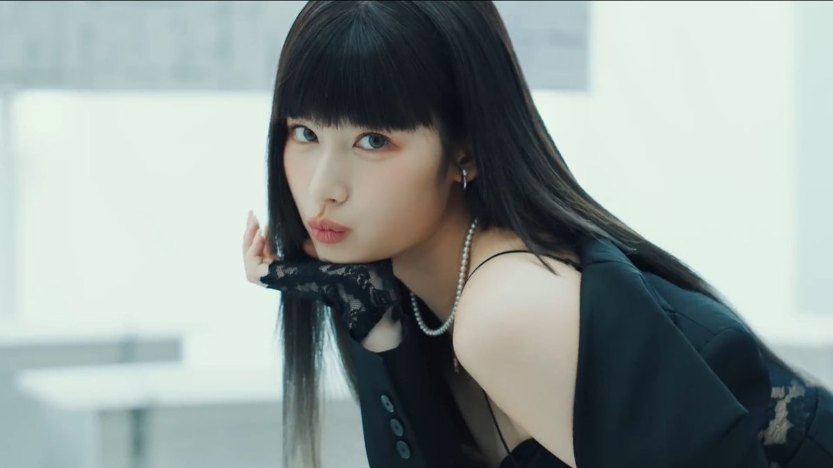 msngallery's tweet photo. MINATOZAKI SANA https://t.co/2X5Z8NNuZn