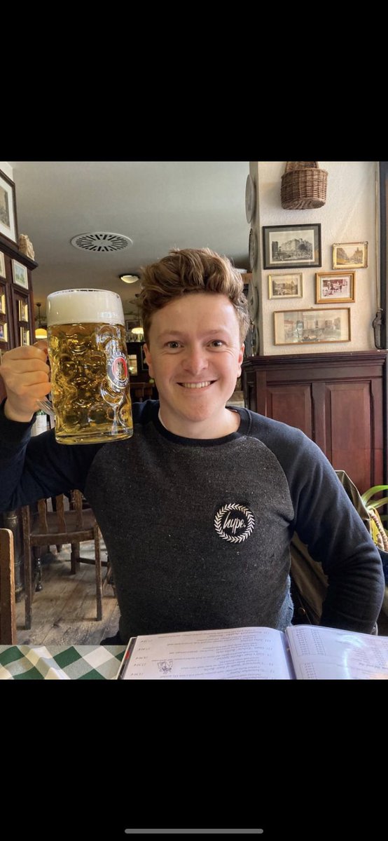 Happy birthday to @jonnyyweldon 
Fun fact: Jonny is drinking a half pint here!