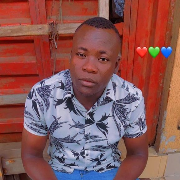 IsaLukumon's tweet photo. #NewProfilePic https://t.co/8XCUI2Ew0U