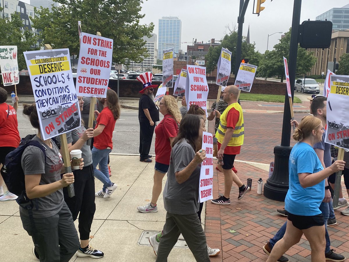 Not a done deal yet!  Some “T’s” still need to be crossed on a tentative contract agreement between the Columbus City School district and the teachers union.  We’ll explain what’s next on Wake Up CBUS. #10tv <a href="/10tv/">10TV</a> #wakeupcbus #ccs