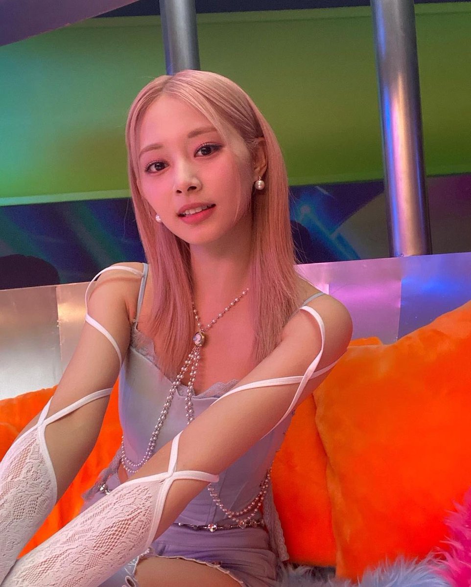 tzuvelyventures's tweet image. tzuyu instagram update [thinkaboutzu]