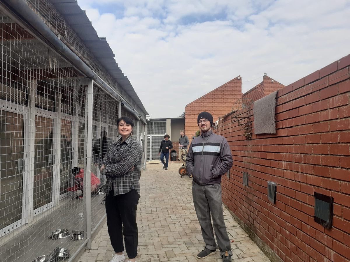 CubeZoo's tweet photo. Giving and RECEIVING. Thank you for catering us #SPCA Randburg.

#SPCA #giving #receiving #communityservice #cubezoo #teambuilding https://t.co/Xo64TEjOaw