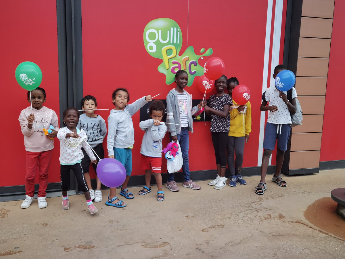 Les épiceries solidaires ont proposé de nombreuses sorties pour permettre aux familles bénéficiaires de profiter des vacances d'été. Escapades à la mer ou encore parc d'activités pour enfants : de bons moments de convivialité avant la rentrée☀️