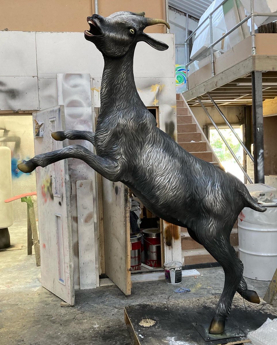 spur_creative's tweet photo. Pilgor blasted out from our workshop and landed @gamescom #GoatSimulator3  #GoatSimulator3GAME - Tweet us your pics with #GoatSimulator https://t.co/8vTojHSBso