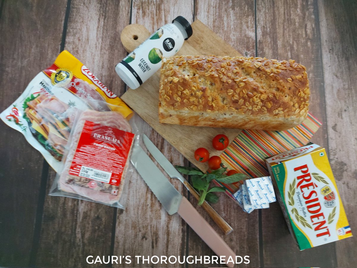 gauripokhariyal's tweet photo. Craving for a good loaf of bread?
Here's a freshly baked, crusty, golden Sourdough multigrain seeded sandwich bread..
#GaurisThoroughBreads #Breads #Baking #Sourdough #RealBreads
#Pune https://t.co/NJoTaDuVet