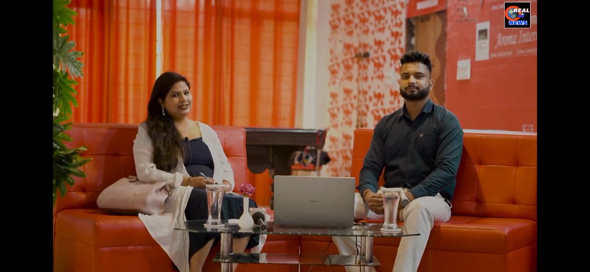 Rahul_Kumar_26's tweet photo. Hey Everyone! Watch my cyber security interview on this news channel and do subscribe this channel for further episodes. 
Link 👇🏻👇🏻
https://t.co/M9m0N5LqPZ

#cybercrime #news #cybersecurity https://t.co/GSqzSuQbDW