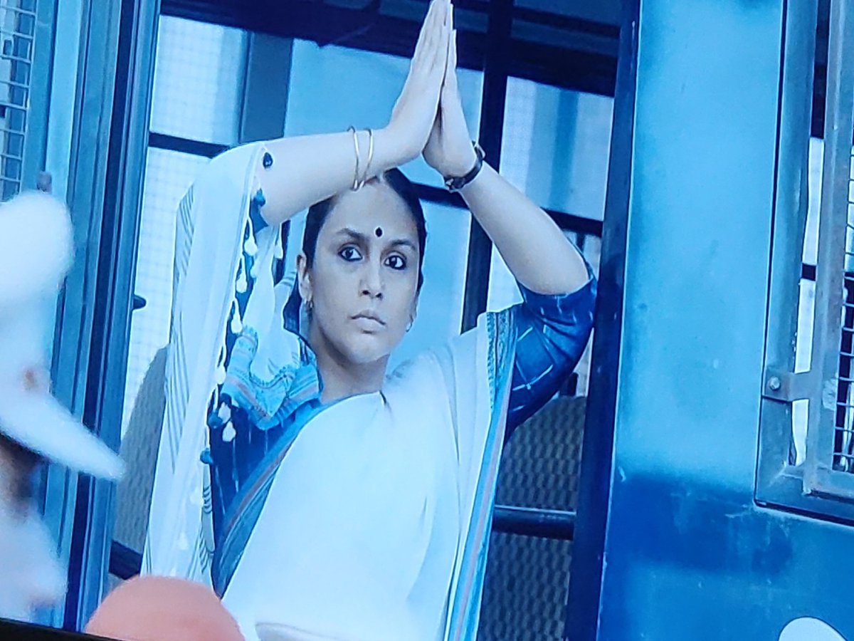 @humasqureshi Mam, I have become your Huge Fan today..

Mam, Nobody Nobody Nobody could have given justice to play #ranibharti rather than you.. climax gaveme goosebumps.. you are setring the bars of Acting, Girl Power & Indian Cinema Super High
A Huge Fan forever❤️
#MaharaniS2