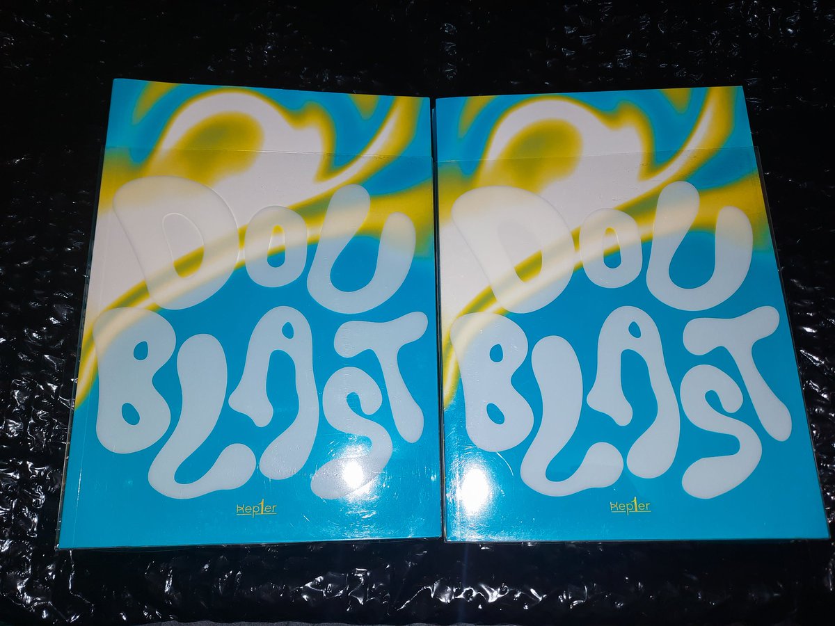 kclopez__'s tweet photo. Doublast Albums is home na po!! Thank you so much po @CLA_Merch! Sa susunod po ulit ♥!
#CLAPH_FEEDBACK
#CLA_MERCHFEEDBACK https://t.co/y3VMVfJbcB