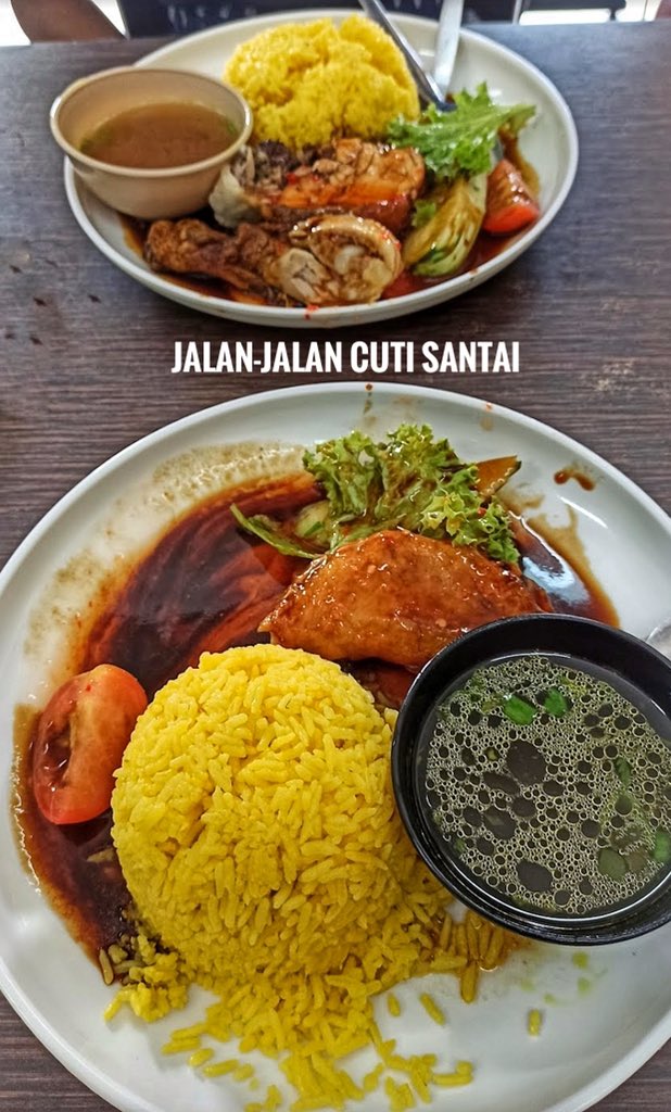 MalaysianFoods's tweet photo. Restoran Nasi Ayam paling murah RM2.90 dan Air Buah RM2.50 dekat Bangi, Selangor!

Ini lah tempatnya kalau teringin nak makan nasi ayam padu, banyak dan murah. Bukan hanya setakat nasi ayam, mee celop, mee hun pun harganya Rm2.90 jer tau. 

📌RESTORAN PUTRA PERMAI CHICKEN CHOP https://t.co/N8xGBW2U5f
