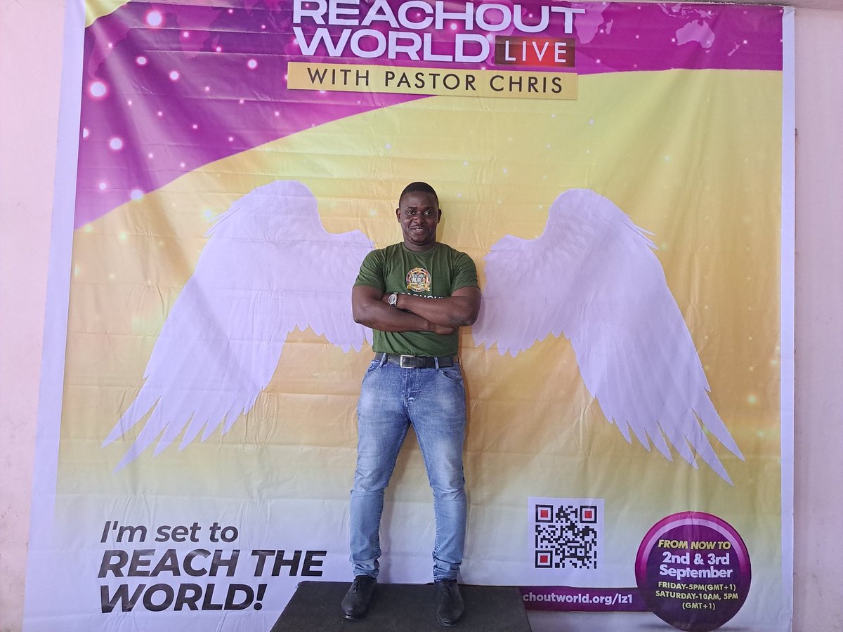 iAmFridayDemola's tweet photo. Next Big Thing:
Reach Out World with my Man of God (Rev Chris Oyakhilome)
We're preparing 7 billion souls for our Lord & Saviour Jesus Christ
Pastor Chris | Rhapsody of Realities | Youth | World
#celz1rocks #ReachOutWorld #ROPPC #CeAgegeGroup https://t.co/3h87iPUyEI