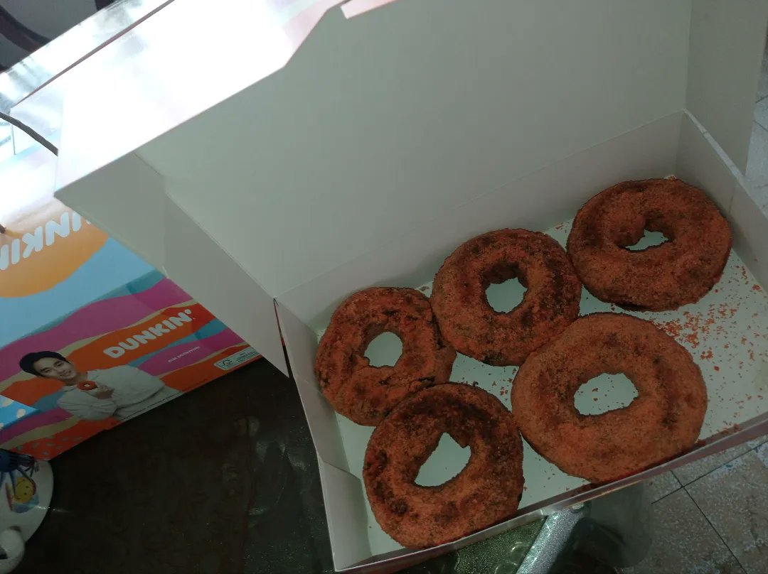 xandz34's tweet photo. Back to Back ๐ ๐ฉ๐ฅฏ๐ซ ๐
#dunkindonuts #donuts #dunkindonutph #chocobutternut #kimsoohyun #lolanenas #siopao #siopaotostado #lolanenastoastedsiopao #foods
๐ธ Aug 25, 2022
@dunkindonuts @dunkinph @lolanenasph @soohyunk216 https://t.co/thQcJDrAhI