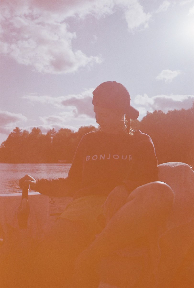 PhotographyPoff's tweet photo. #35mm from July at rose’s cabin 💗 https://t.co/kNdozXe1Ub