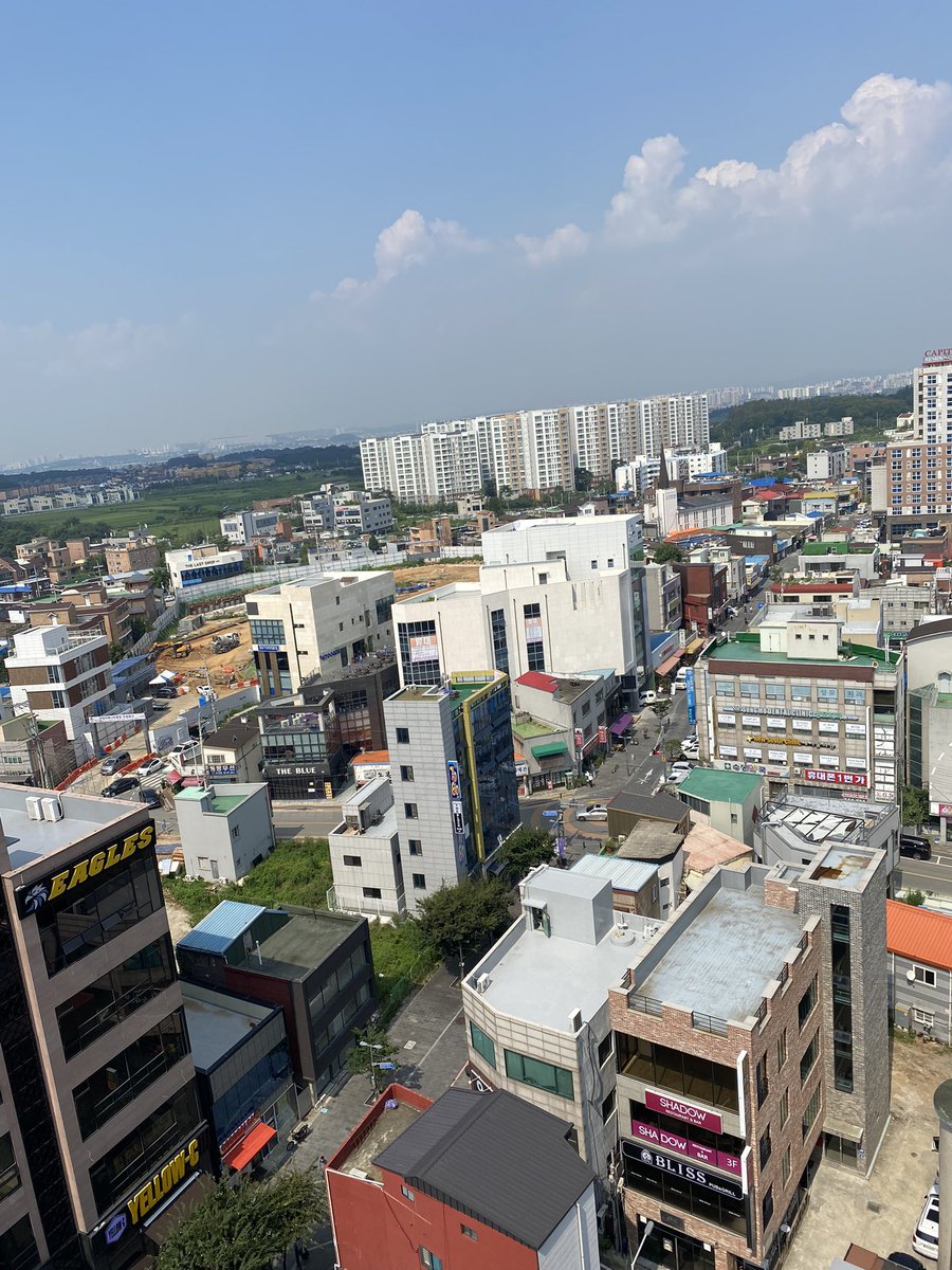 planetarysigh's tweet photo. this is my love letter to korea https://t.co/5aMFMlQiNA