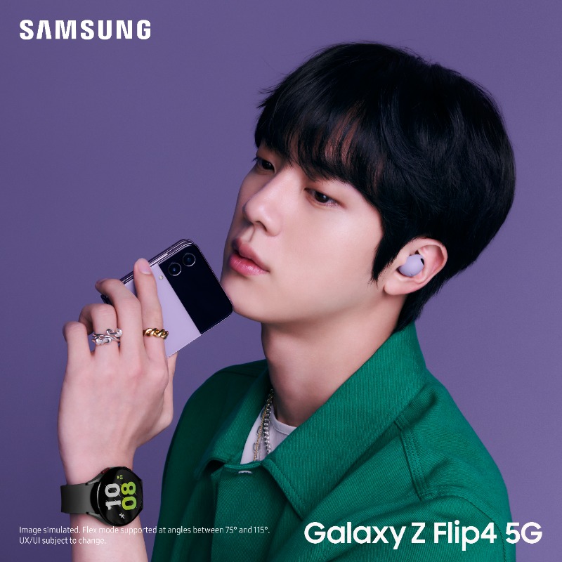 SamsungSG's tweet photo. #Jin and the #GalaxyZFlip4 5G, #GalaxyBuds2Pro, with the #GalaxyWatch5? They complete each other. 🥺💜

@BTS_twt #GalaxyxBTS #SamsungUnpacked https://t.co/BzFiVyOMTy