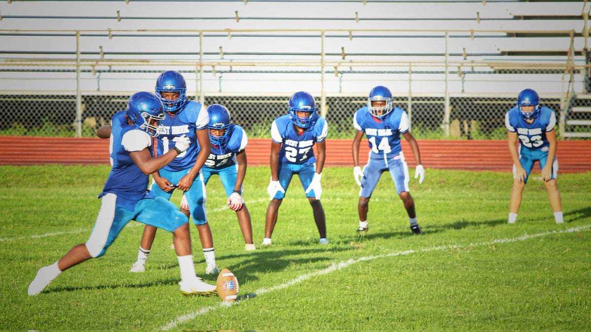 ChaseStevens45's tweet photo. First freshmen game of the Szn.. Rushing yards 100+, few tackles, and even played kicker.. #BGOE #2026

WB 16 - Houston Lamar 15
@football_brook @COACHLANGSTON75 https://t.co/bHvpCniL8O