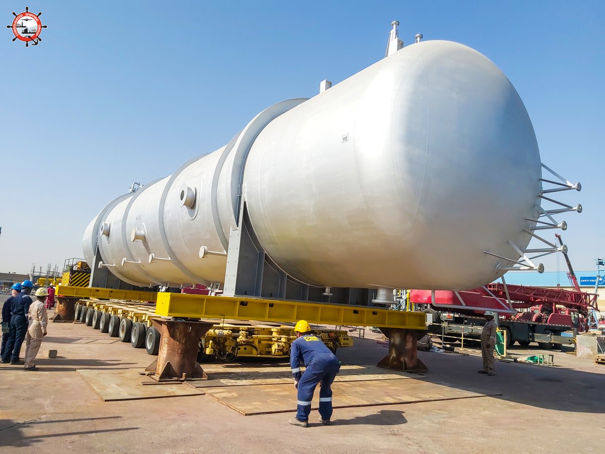 CSSGroups's tweet image. The Water Treatment Package embarked on its journey to KSA from Kuwait , CSS Industrial Project Team moved this beautiful piece of Over Dimension Heavy cargo weighing 96 tons 

#CSSgroup #csssaudi #cssprojects #toplogistics #shippingworldwide