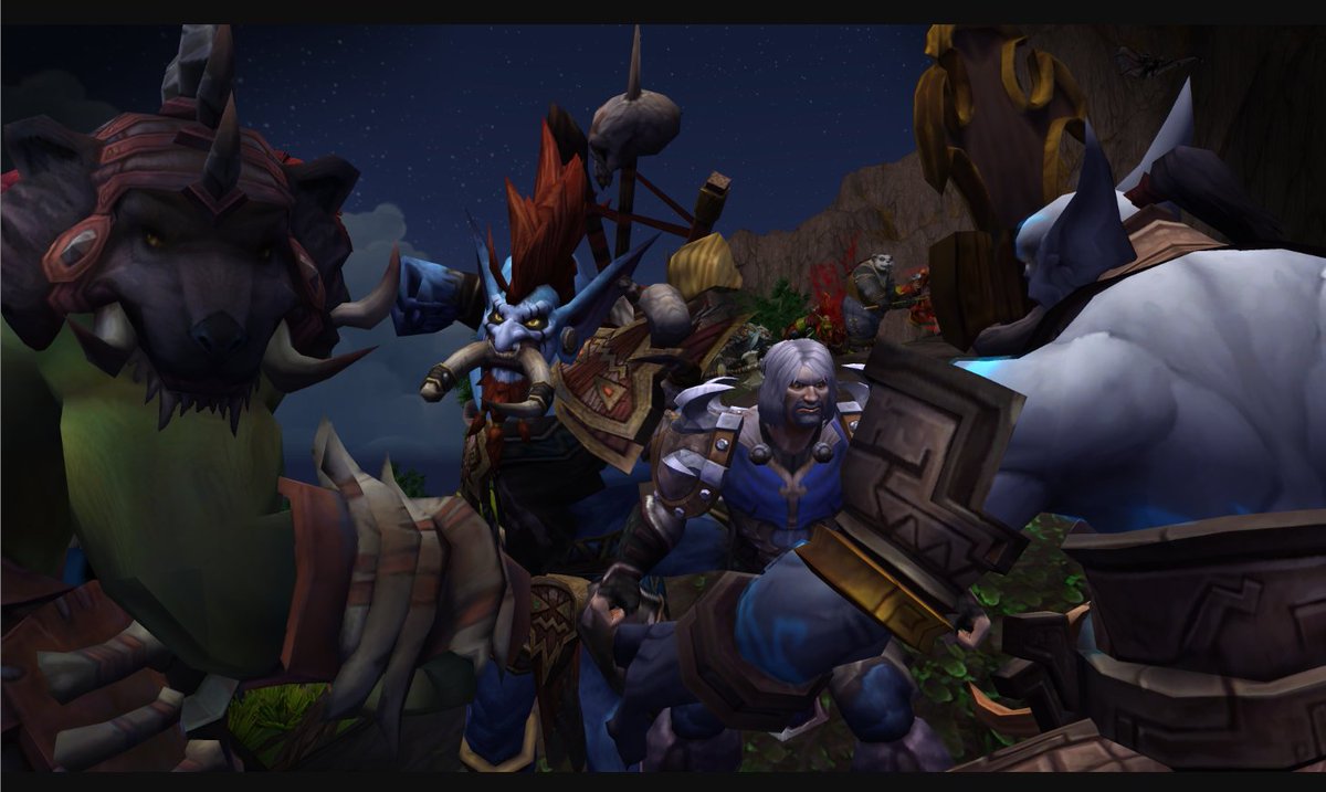 LittleViking4's tweet photo. I wish we could this awesome duo in game...oh well...
Vol'jin and Tyrathan my beloved 🌺
#voljin #tyrathan https://t.co/pPq3nLFaHy
