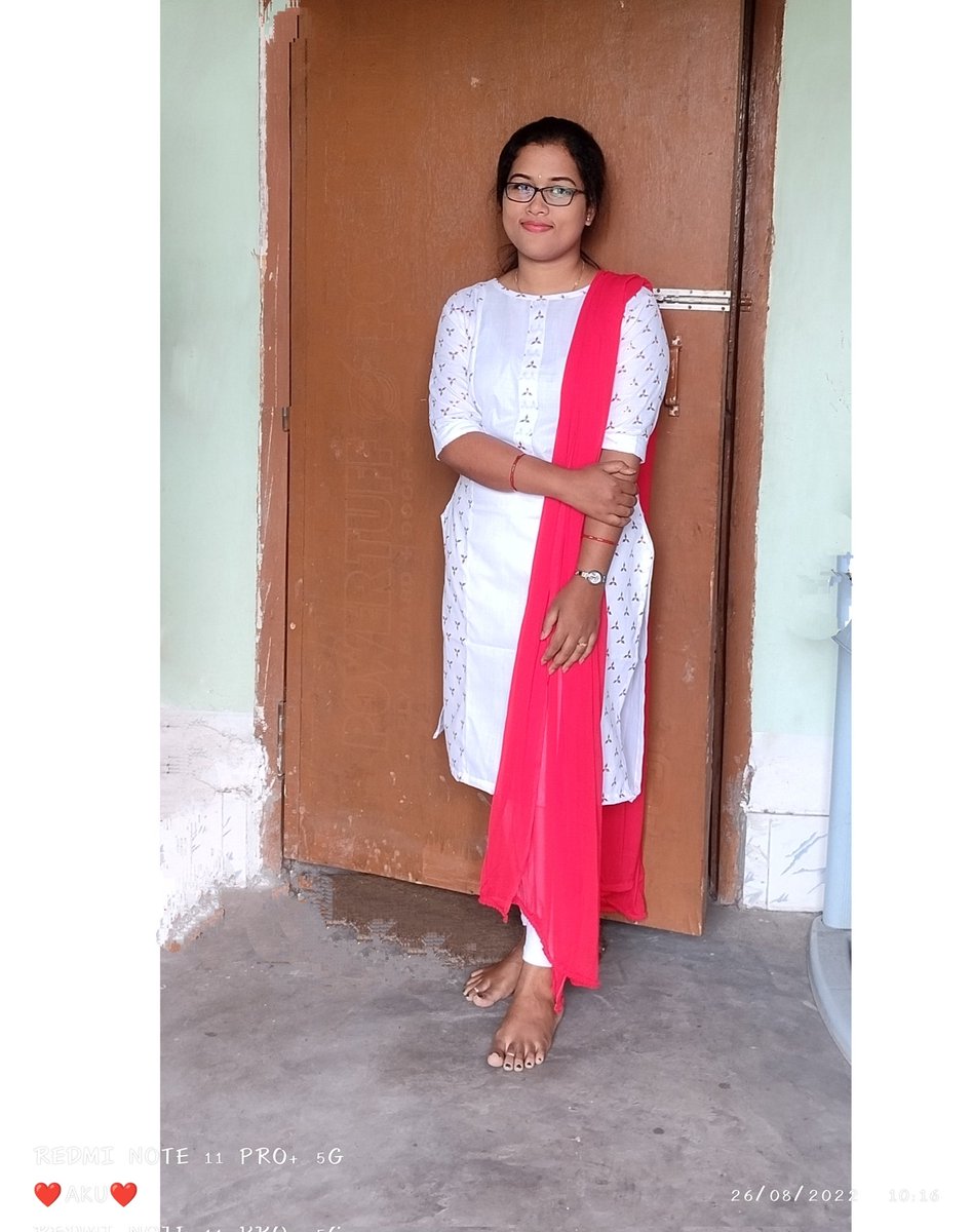Akankshya97's tweet photo. #happyme #morningvibes #freshstart https://t.co/weMUXeE6qg