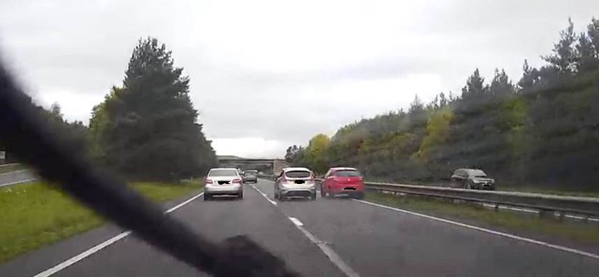 GoSafeCymru's tweet image. If you've witnessed dangerous or careless driving on the roads in Wales and would like to report it, you can do so by sending your photos or footage to us via gosafe.org  #OpSNAP