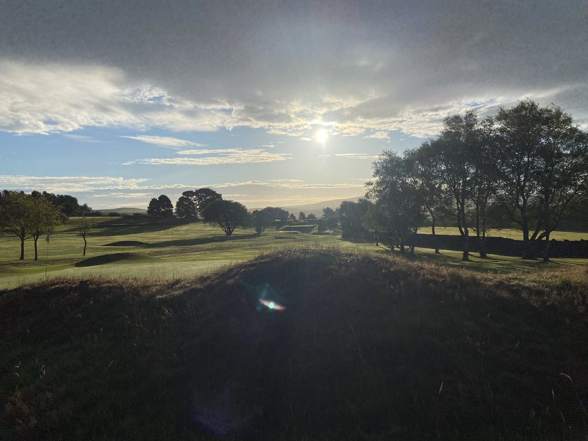 NelsonGCgreens's tweet photo. What a beautiful morning, stunning place to be at times. https://t.co/3vHln5KTS0