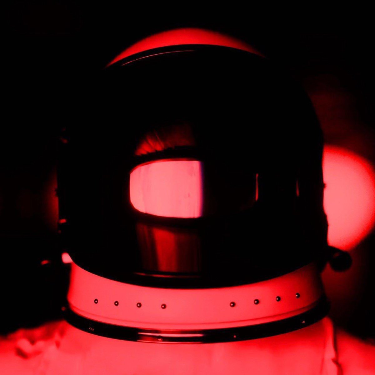 GLASSMOUTHBAND's tweet photo. New song alert!

8th Passenger = Death is now available on all major platforms, we also released an accompanying track - Grundelesque in the single.

Expect more singles + a full-length album - Flatliner soon 👀 https://t.co/nCtKIoXv0I