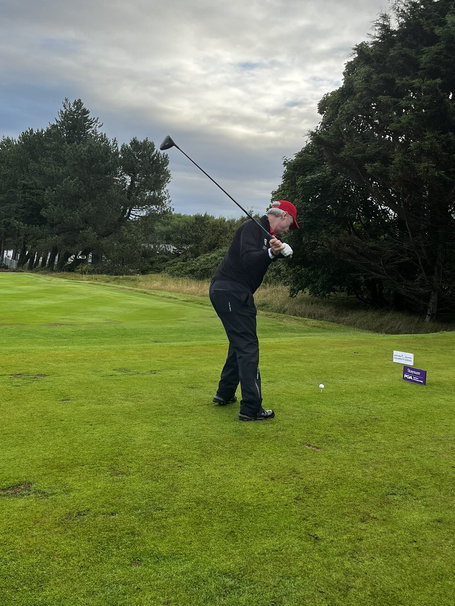 Michael Watson &amp; <a href="/GWolstenholme/">Gary Wolstenholme</a> get Day Two underway at <a href="/FormbyGolfClub/">Formby Golf Club</a> ⛳️

#LegendsTour #StaysurePGA