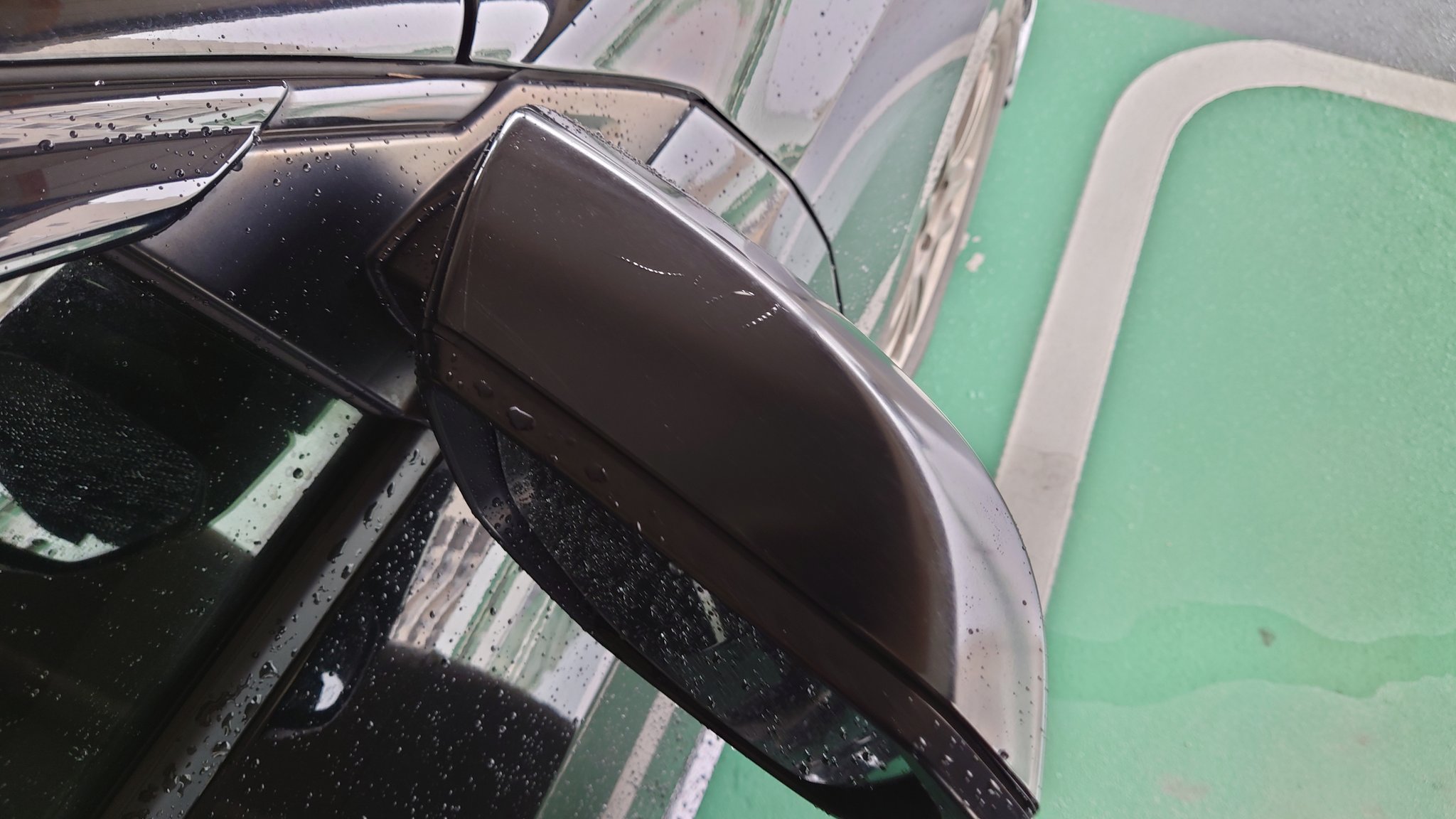 ゆき 2月の状態からこれだけ進行した W 春先にはパリパリ剥がれてきてたから嫌になって放置したけど流石にこれはひどい シビックの塗装ってこんなもんなのかな シビックハッチバック T Co Gvxkihyhfe Twitter