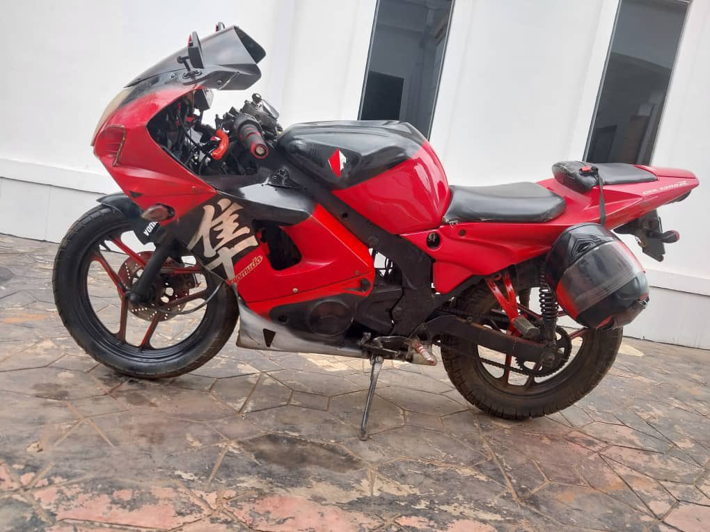 PropertyCalls's tweet photo. Super Bike FOR SALE
call-07068326772
Warri Deal FAST RUSH π₯π₯
- Perfect working condition
- Location Warri
- Price 700k Non-negotiable
Buy & Ride
#WarriTwitterCommunity #PropertyCalls #PeterObi https://t.co/TdjXJQMAFh