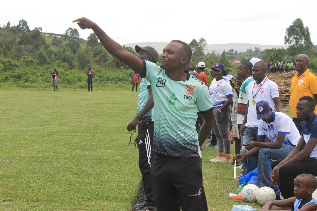 AdsonIsco's tweet photo. @MosesMagogo @OfficialFUFA @FUFARadio @fufatv1 @Educ_SportsUg @GovUganda @Parliament_Ug @FUFAWomen Ronald Alonso 

The only man I know in football

Lions sports Academy Ntungamo⚽⚽⚽⚽⚽⚽⚽ https://t.co/Vwh7bw6TBO